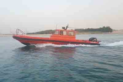 rigid inflatable boat for port operations