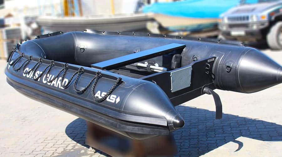 fully inflatable boat 3.5