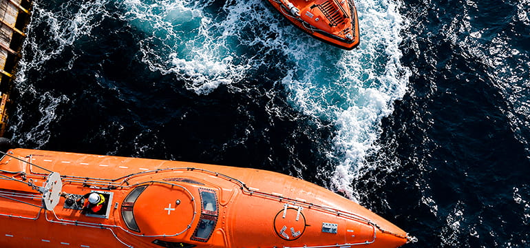 Rescue vs life boat